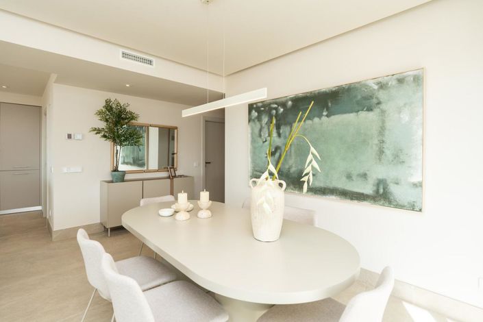 Image No.7-2 Bed Property for sale