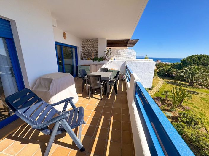 Image No.4-2 Bed Property for sale
