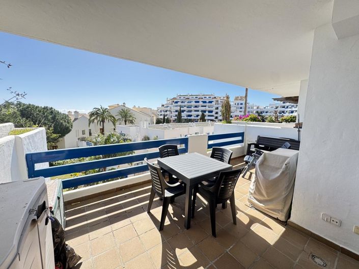 Image No.6-2 Bed Property for sale