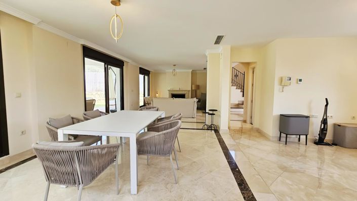 Image No.15-Propriété de 3 chambres à vendre à Estepona