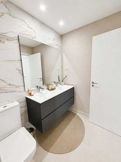 Image No.30-3 Bed Property for sale