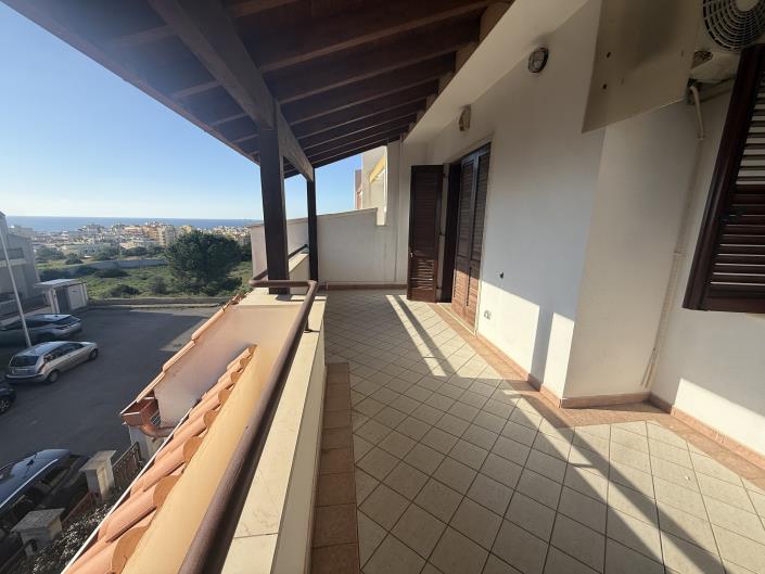 Image No.27-3 Bed Villa for sale