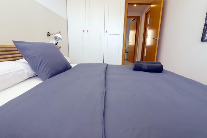 Image No.18-3 Bed Apartment for sale