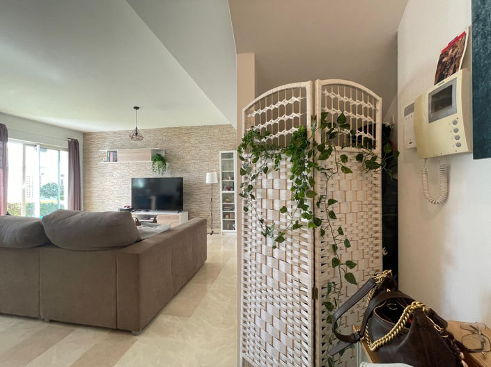 Image No.3-Appartement de 3 chambres à vendre à Estepona