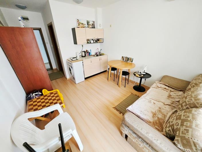 Image No.5-Studio for sale