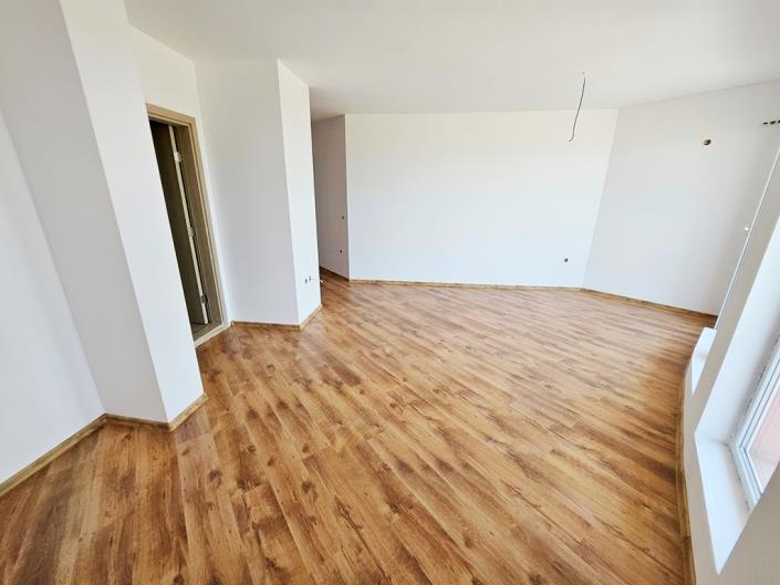 Image No.11-1 Bed Apartment for sale