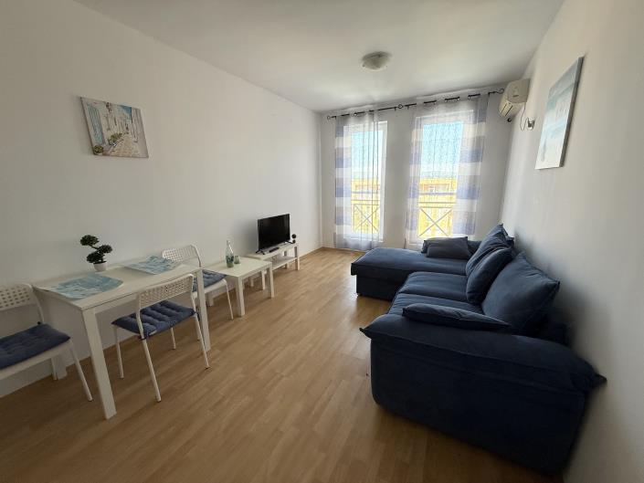 Image No.7-Studio for sale