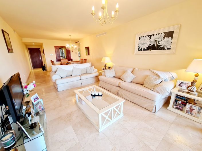 Image No.3-Appartement de 2 chambres à vendre à Estepona