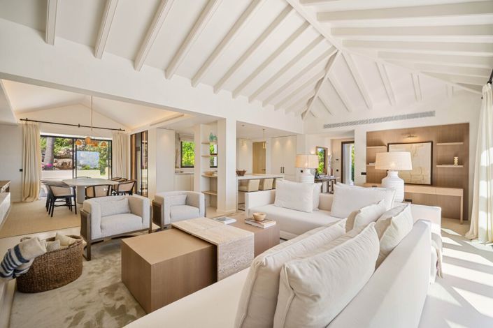 Image No.27-4 Bed Villa for sale
