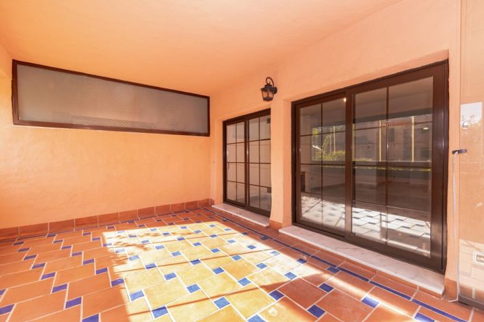 Image No.12-Appartement de 4 chambres à vendre à Estepona