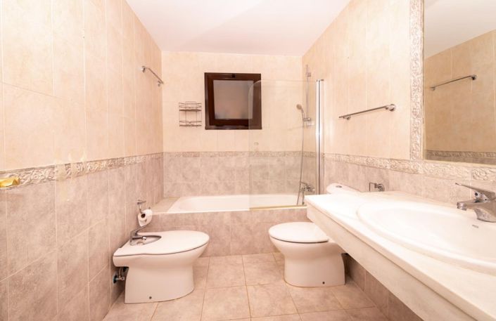 Image No.14-Appartement de 4 chambres à vendre à Estepona