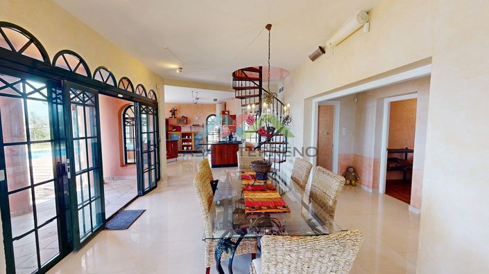 Image No.11-3 Bed Villa for sale