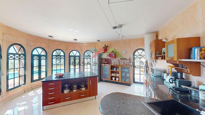 Image No.12-3 Bed Villa for sale