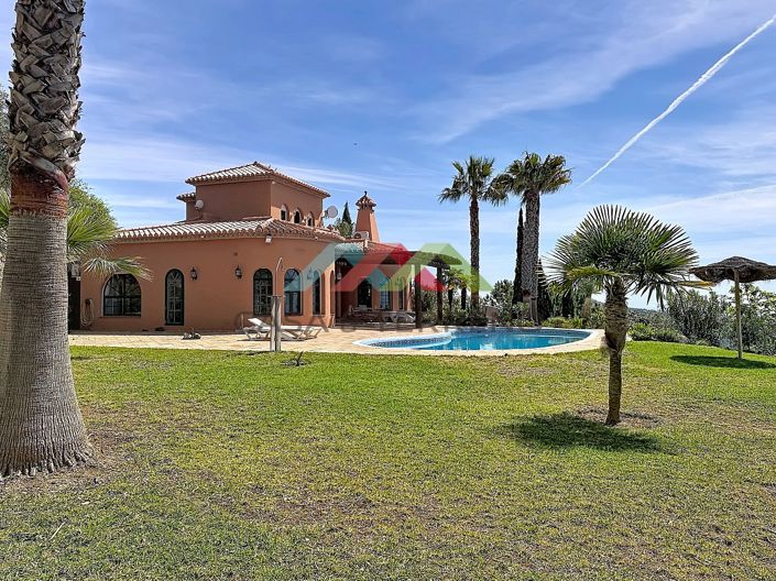 Image No.34-3 Bed Villa for sale