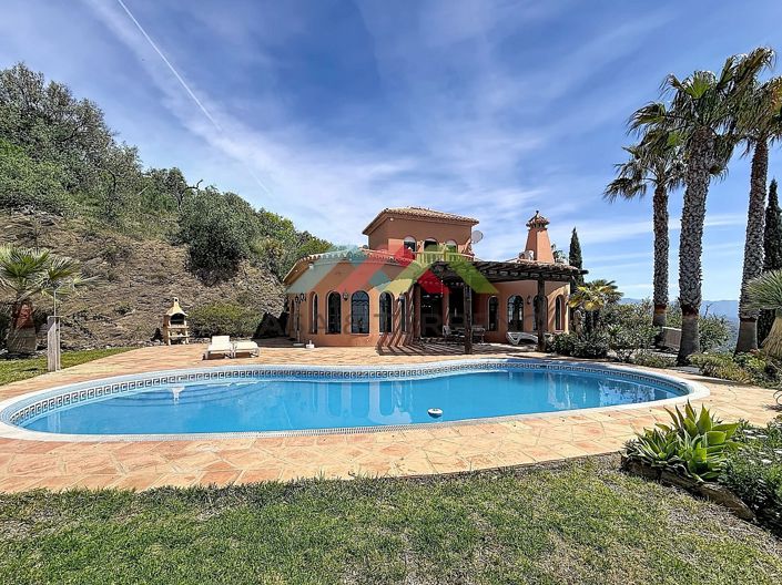 Image No.35-3 Bed Villa for sale