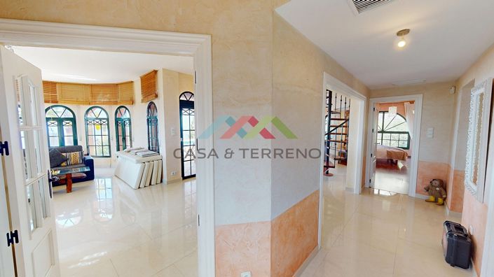 Image No.6-3 Bed Villa for sale