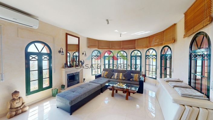 Image No.8-3 Bed Villa for sale