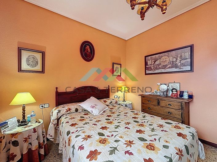 Image No.15-4 Bed Villa for sale