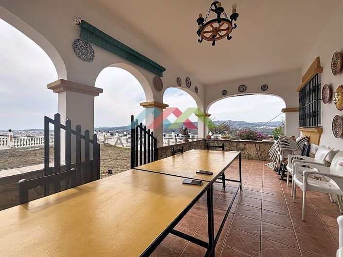 Image No.5-4 Bed Villa for sale