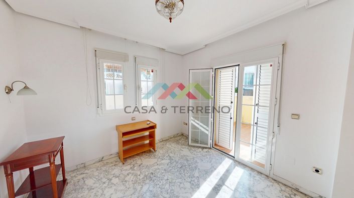 Image No.32-5 Bed Villa for sale