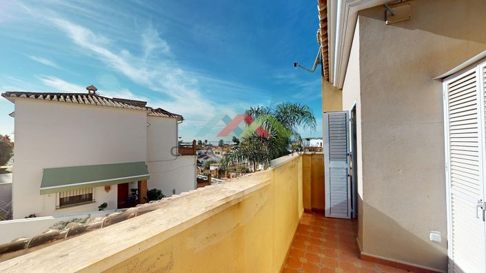 Image No.34-5 Bed Villa for sale