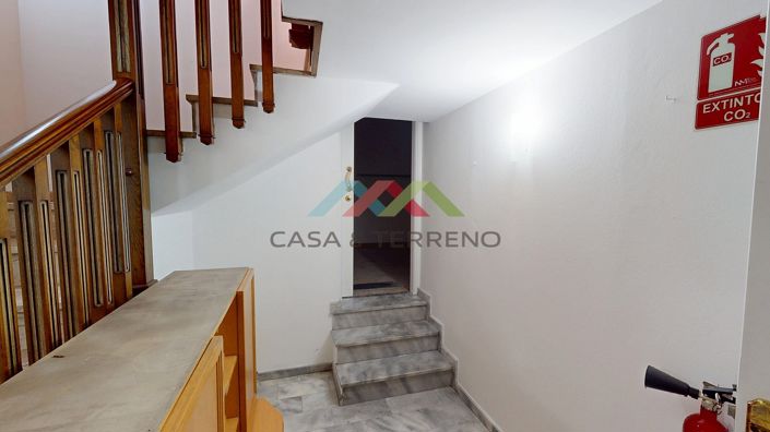Image No.46-5 Bed Villa for sale