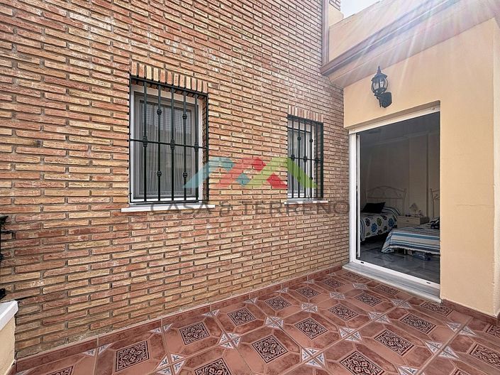 Image No.28-4 Bed Villa for sale
