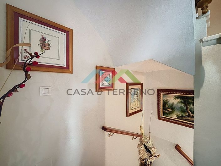 Image No.30-4 Bed Villa for sale