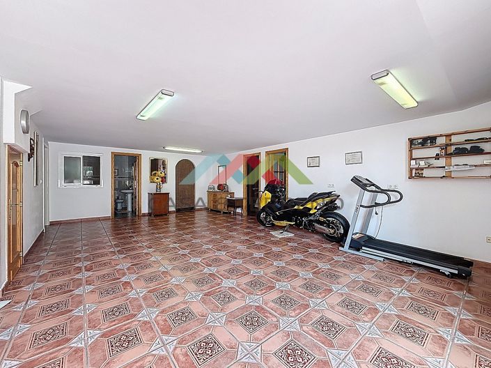 Image No.33-4 Bed Villa for sale
