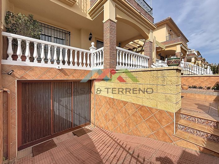 Image No.43-4 Bed Villa for sale