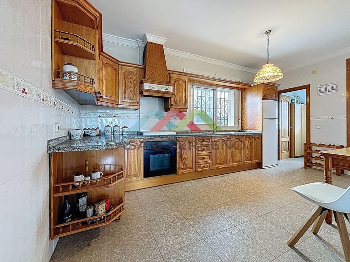 Image No.12-3 Bed Villa for sale