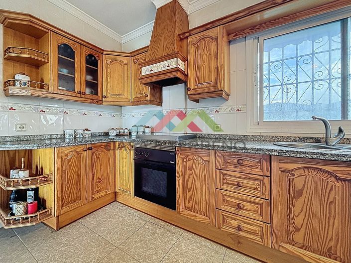Image No.13-3 Bed Villa for sale