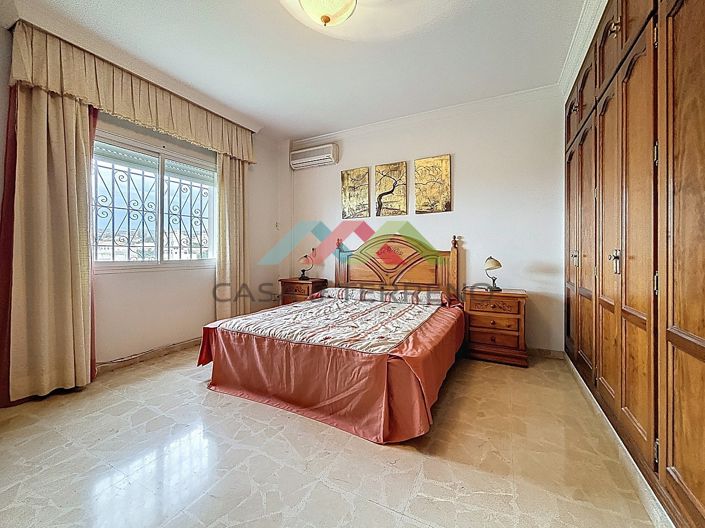 Image No.18-3 Bed Villa for sale