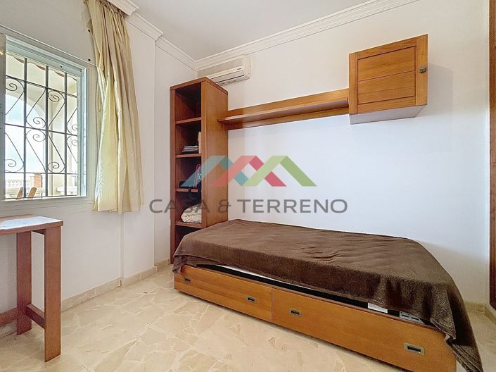 Image No.29-3 Bed Villa for sale