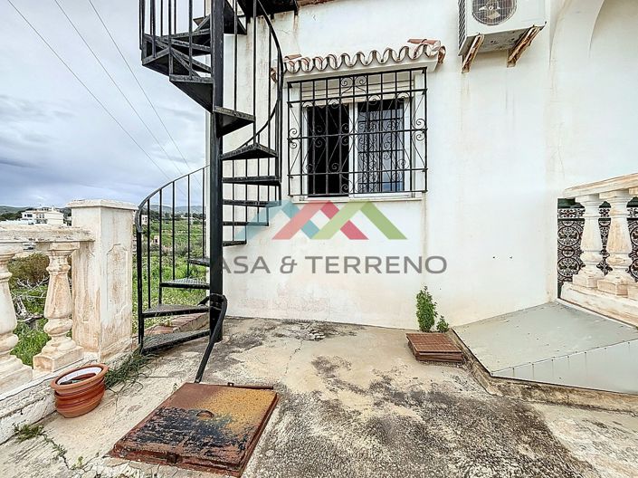 Image No.40-3 Bed Villa for sale