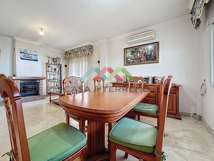 Image No.9-3 Bed Villa for sale
