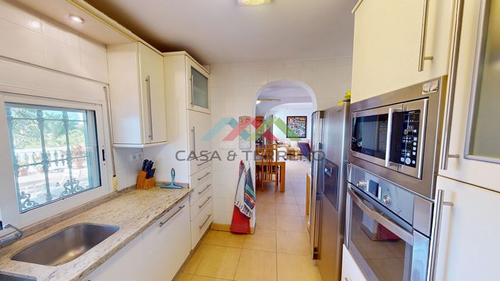 Image No.22-4 Bed Villa for sale