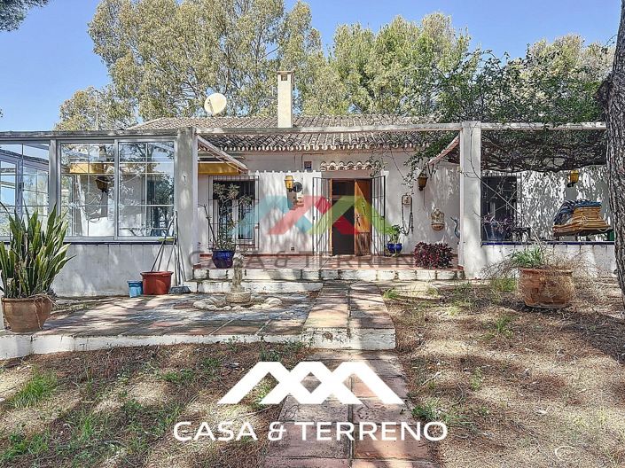 Image No.2-4 Bed Villa for sale