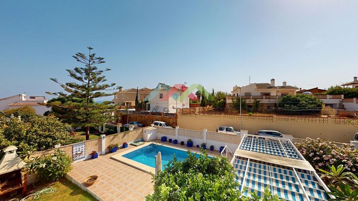 Image No.30-4 Bed Villa for sale