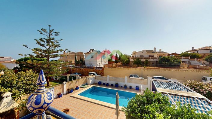 Image No.33-4 Bed Villa for sale