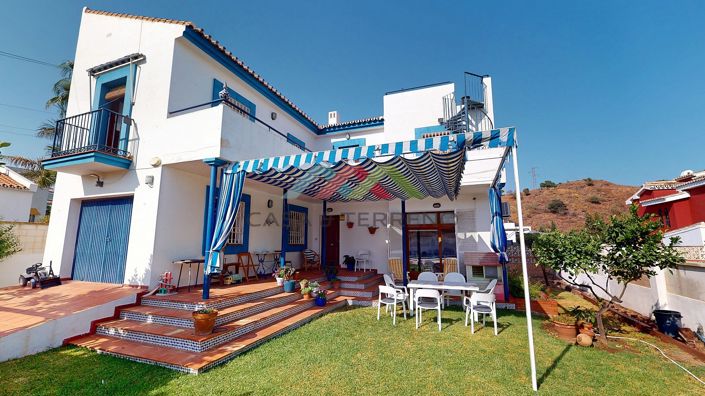 Image No.45-4 Bed Villa for sale