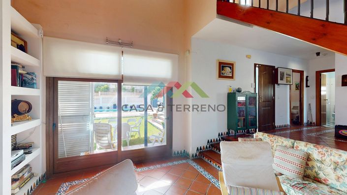 Image No.6-4 Bed Villa for sale