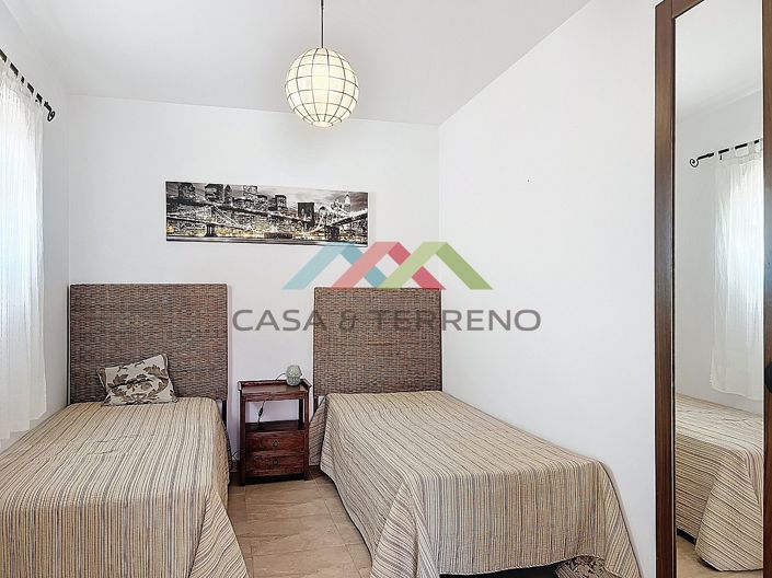 Image No.20-5 Bed Villa for sale