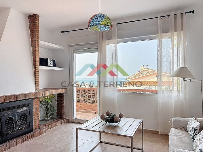 Image No.3-5 Bed Villa for sale
