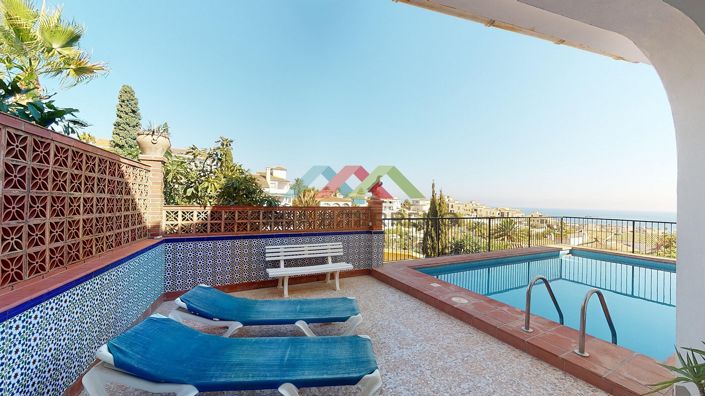 Image No.37-5 Bed Villa for sale