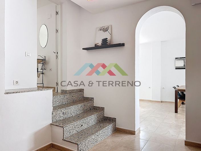 Image No.46-5 Bed Villa for sale