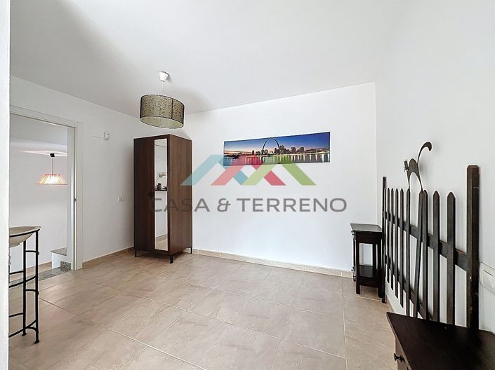 Image No.48-5 Bed Villa for sale