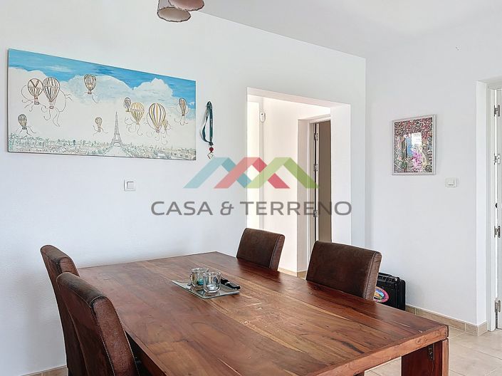 Image No.8-5 Bed Villa for sale