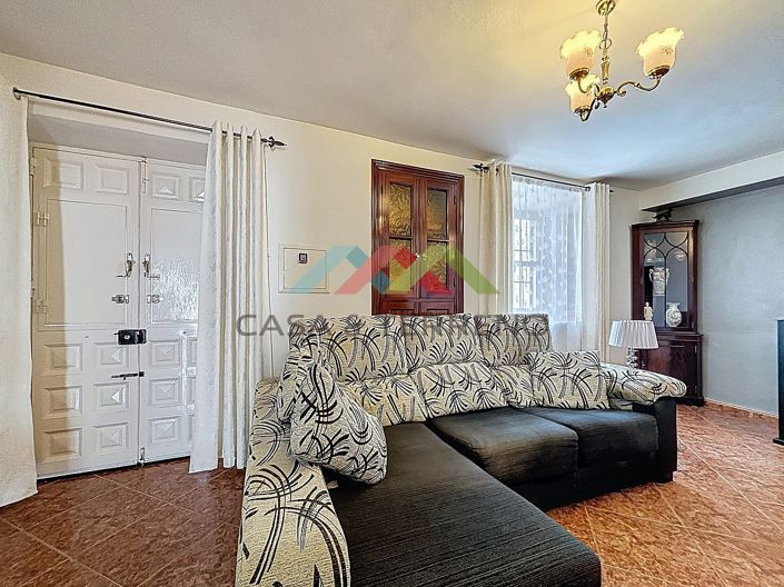 Image No.4-Villa de 5 chambres à vendre à Periana