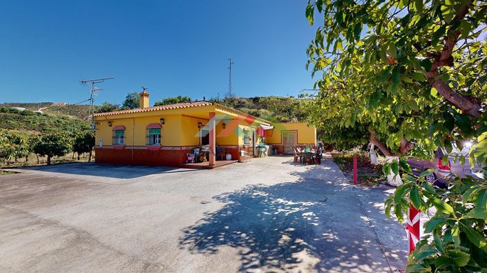 Image No.4-3 Bed Villa for sale
